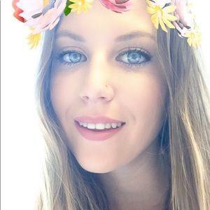 Meet your Posher, Mallory